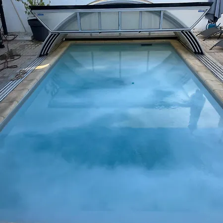 Βίλα Avec Piscine Proche Des Grands Buffets